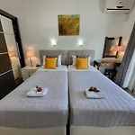 Hotel Angela 3*